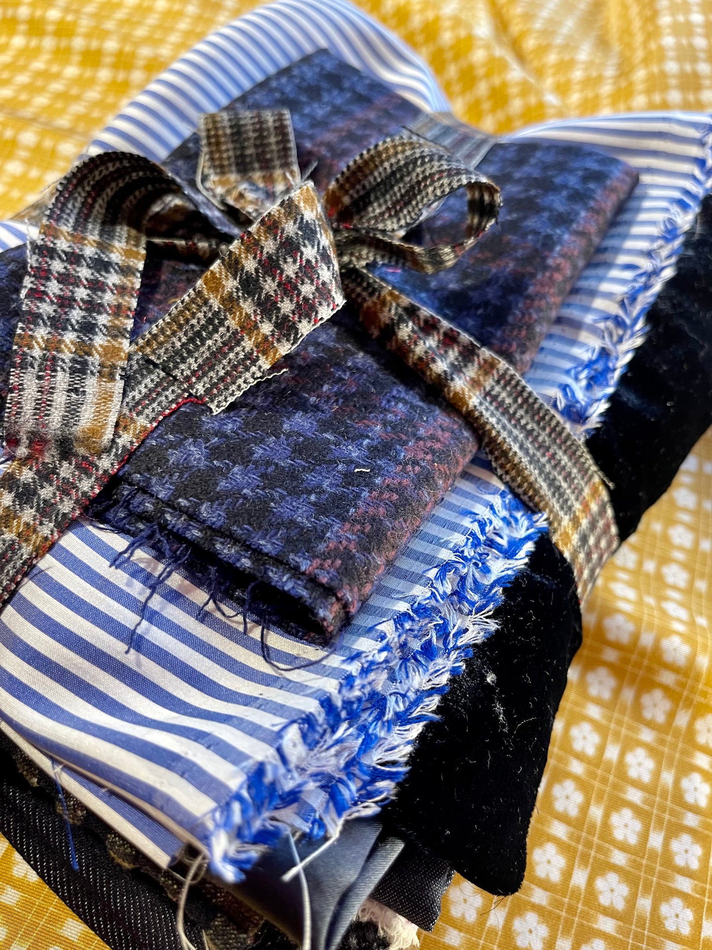 FABRIC SCRAPS