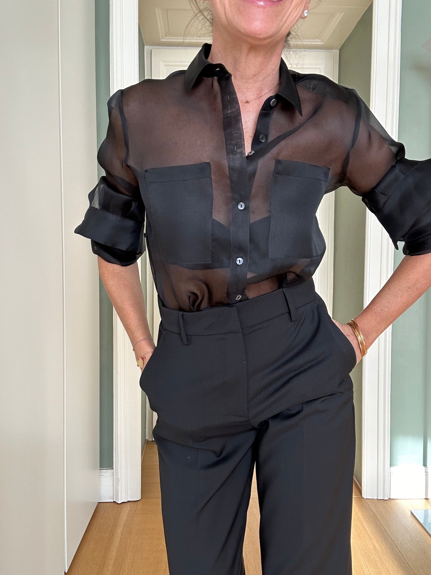 CLASSIC WITH POCKETS