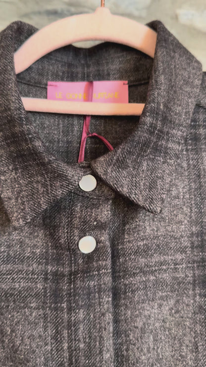 CLASSICA LANA CON TASCHE